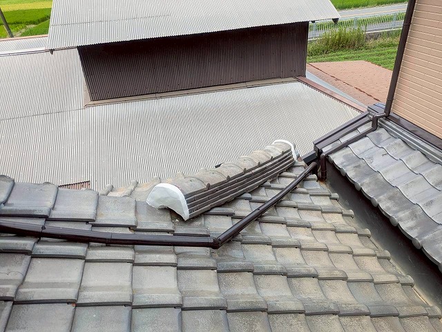 明石市　隅棟　瓦　完了　